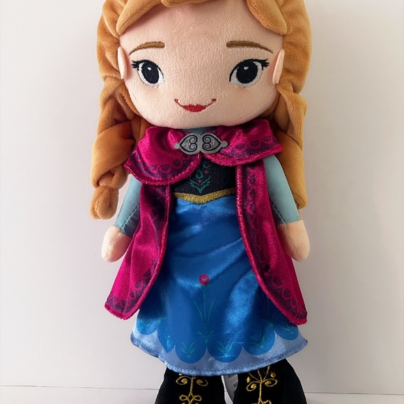Anna Frozen Plush from Disney Store is a 12-inch plush toy - Picture 1 of 8